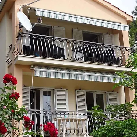 Apartment In Petrcane/zadar Riviera 7908