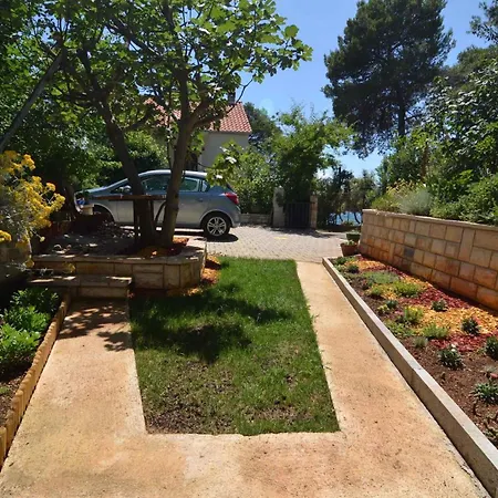 In - Zadar Riviera 7908 * Petrcane