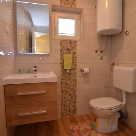 Appartamento In - Zadar Riviera 7908 Petrcane